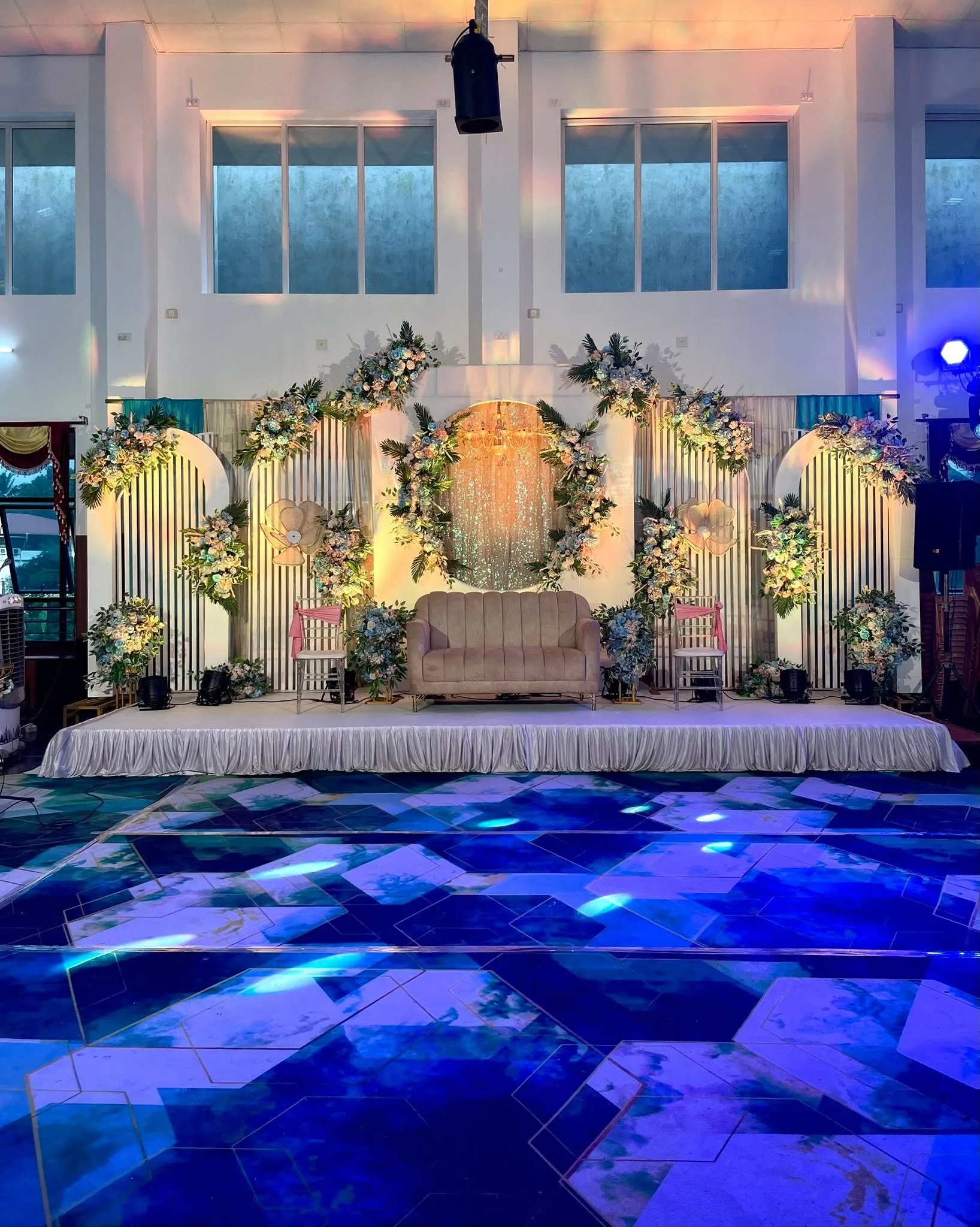 Amazing Wedding Stage, Wedding Moments