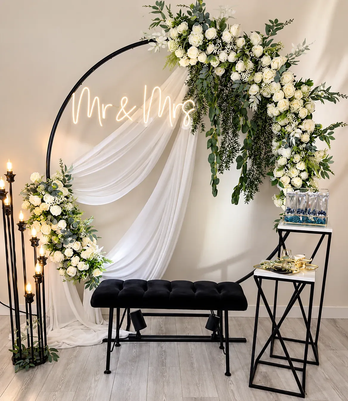 Mr & Mrs Circle Arch, Wedding Moments, Lobo Events Karkala